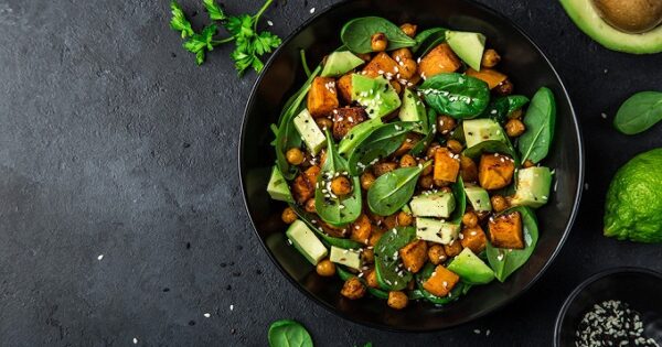 Salade gourmande de saison
