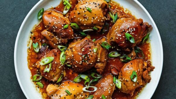 Haut de cuisse de poulet rôti à l’asiatique.