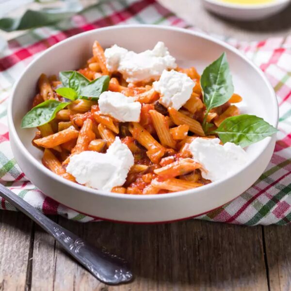 Pasta complète poulet aubergines ricotta et curry(chaud)