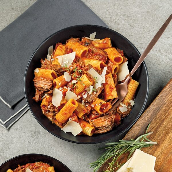 Rigatoni,effiloché de porc,ricotta..